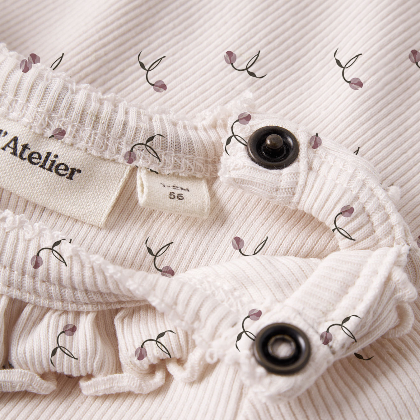 F_13247385_M_4959456_Front-Full