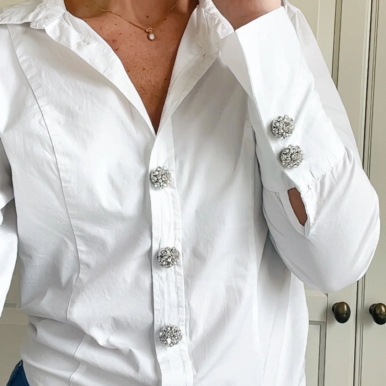 Olivia_CrystalFlowerButtonCharmSilver-kopiera