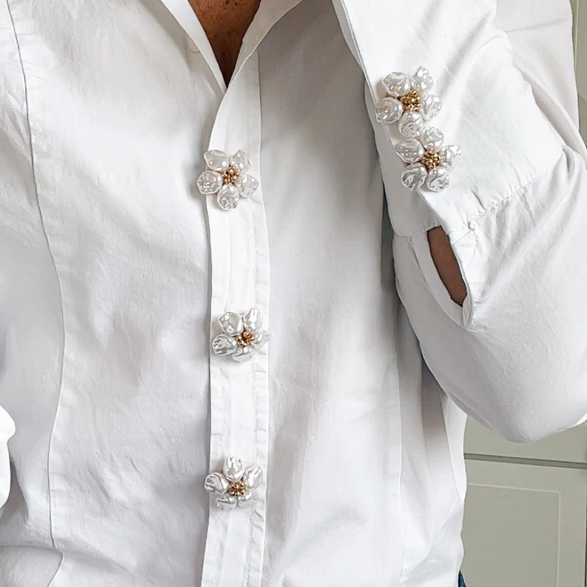 Wilma_PearlFlowerButtonCharmGold5-kopiera