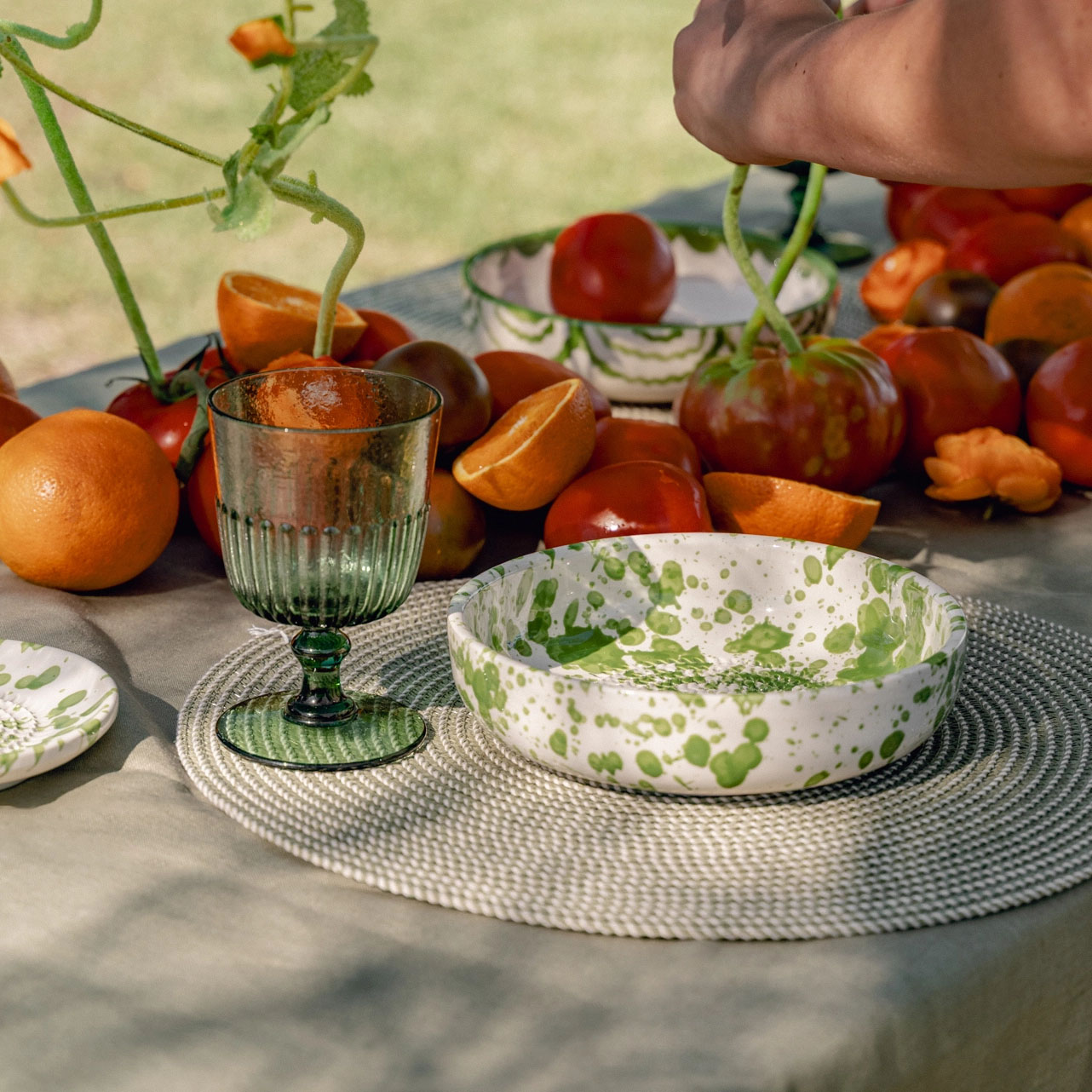 7141-green-white-3