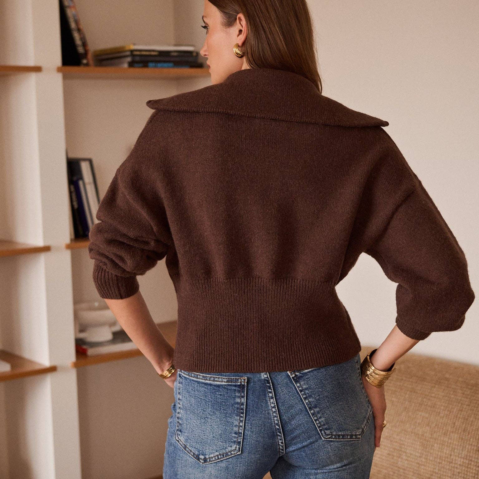 AR1126-brown-3
