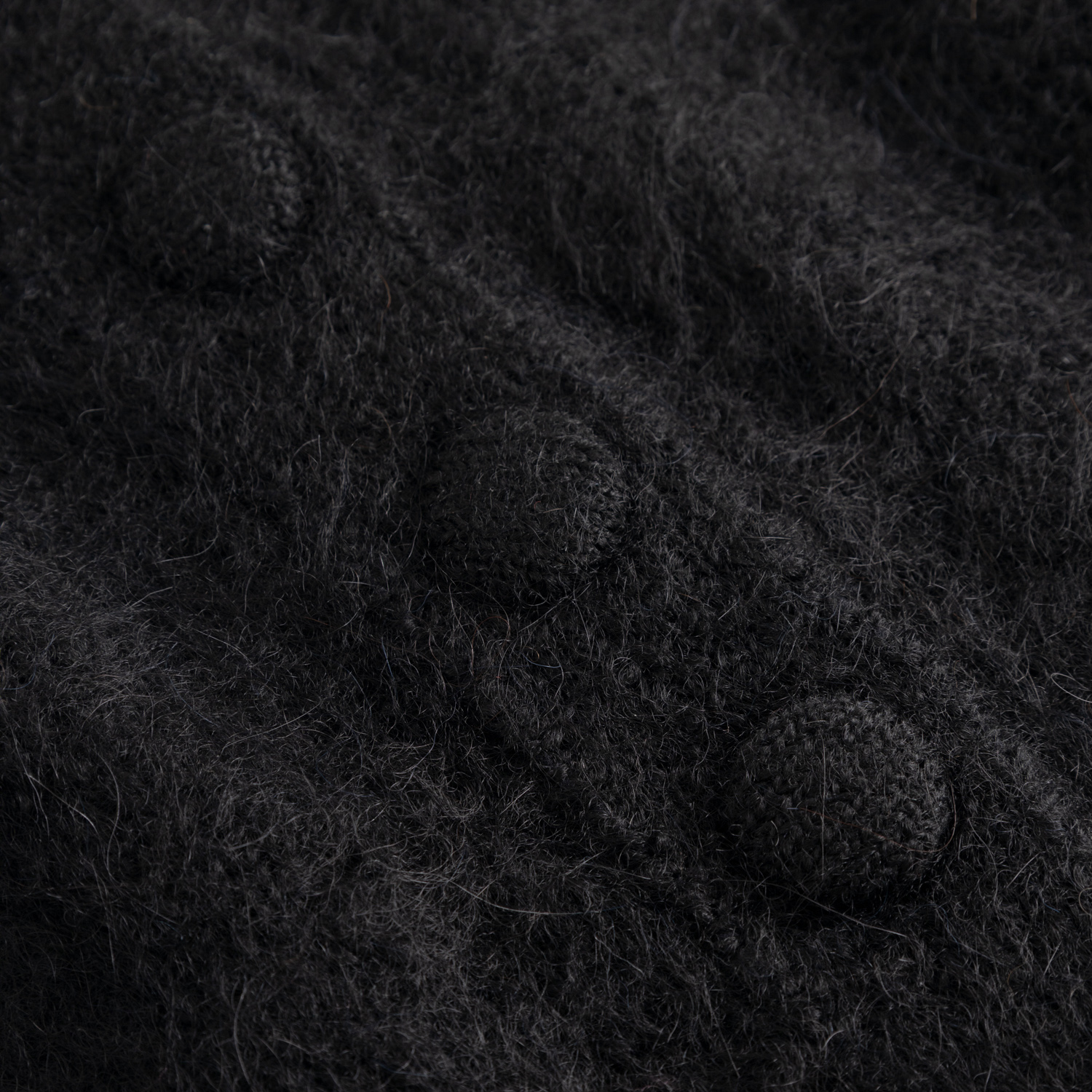16670002_Black_40-kopiera